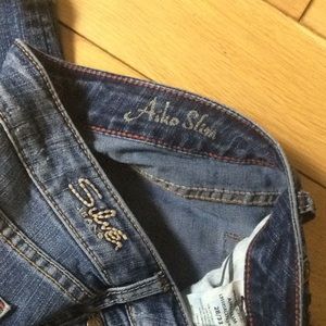 Silver Aiko straight leg jeans size 28/33